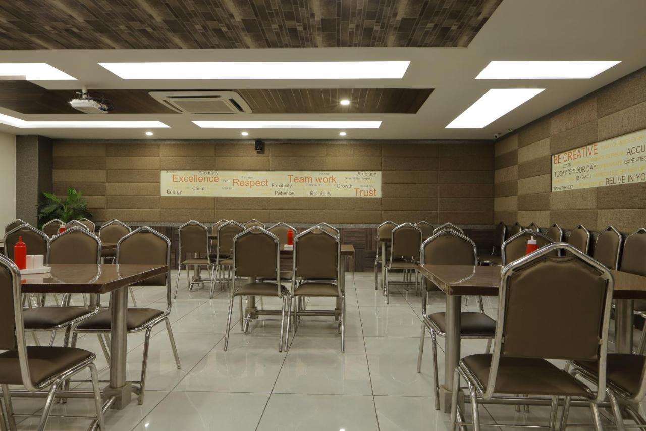 Hotel Unity Ahmedabad Exterior foto